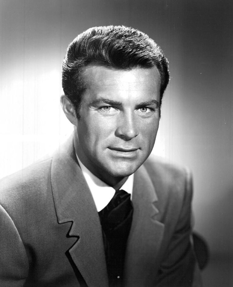 Robert Conrad Height, Weight, Body Measurements, Appearance and More ...